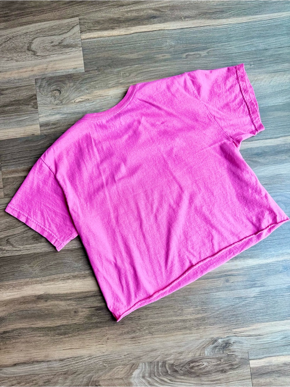 Barbie x Hybrid Apparel Flea Market Crop Tee Pink Graphic Shirt Size M - Picture 6 of 7